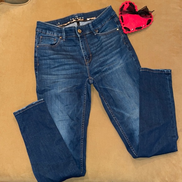 Women’s White House Black Market The Skinny High Rise Jeans - Picture 1 of 9